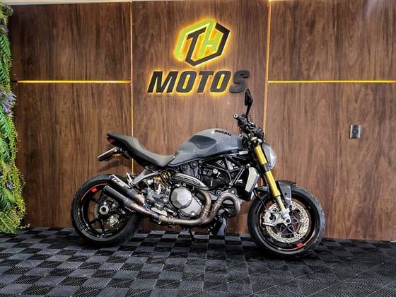 DUCATI MONSTER 1200 S DUCATI MONSTER 1200 S